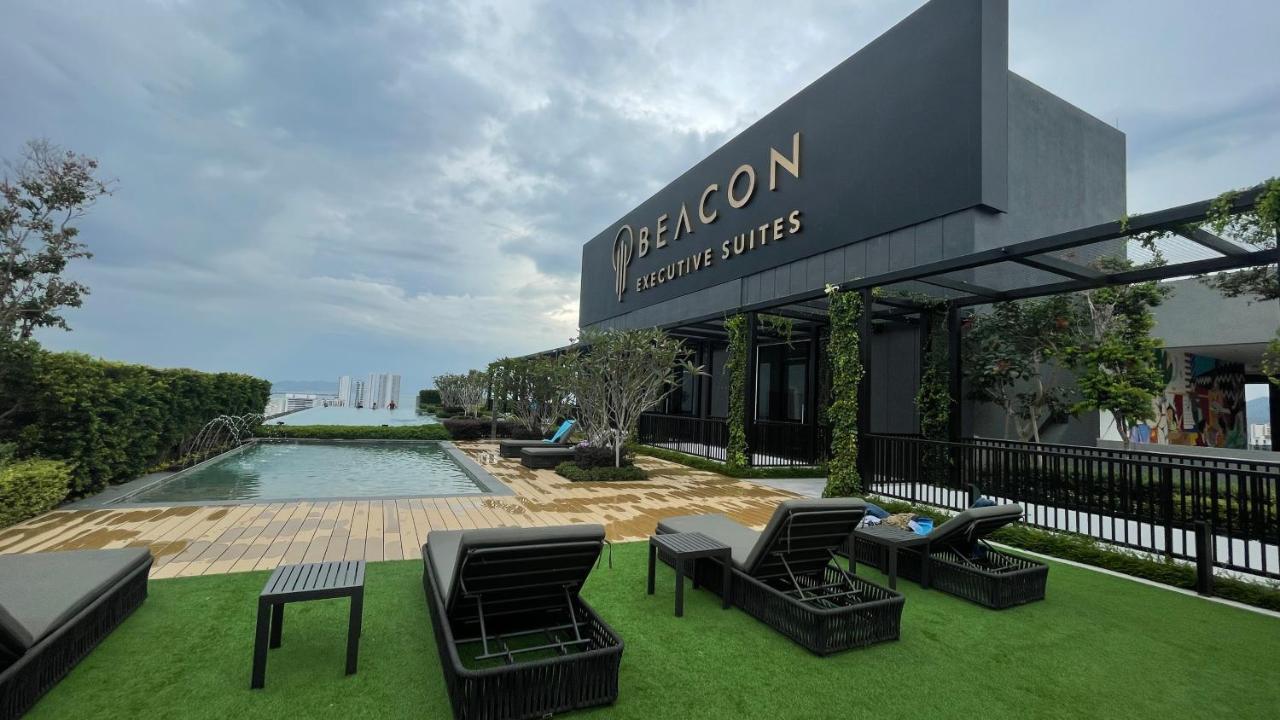 13 Beacon Executive Suites #Rooftoppool #Luxurysuites Джордж Таун Екстериор снимка